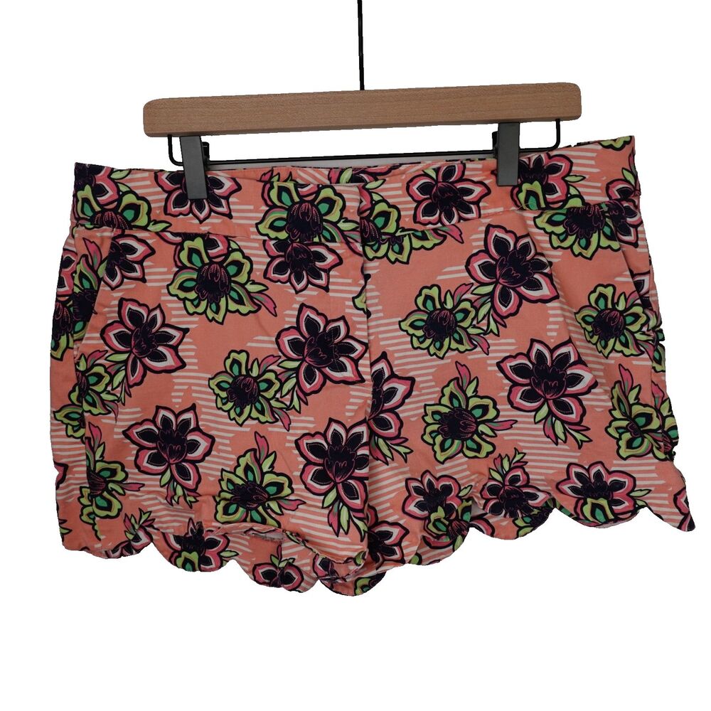 Crown & Ivy Scalloped Shorts Size 14 Peach Floral Colorful Bright Bold Beachy